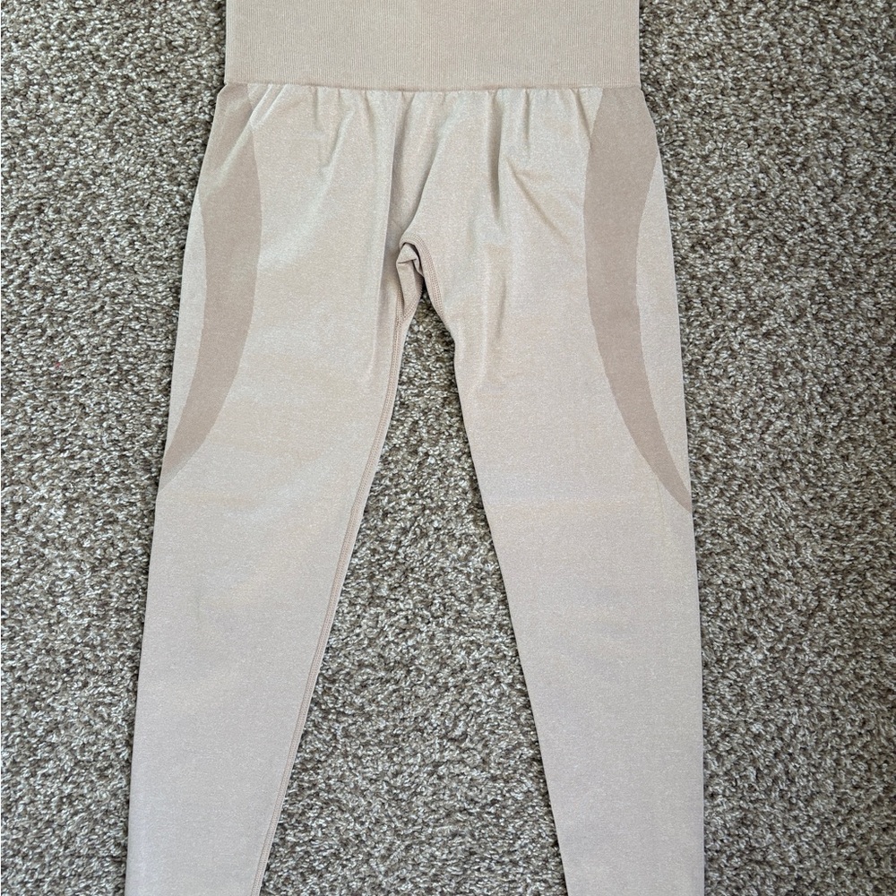 NVGTN Beige Leggings